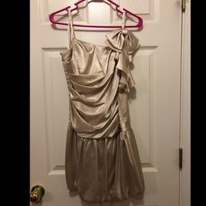 Dress great for homecoming!